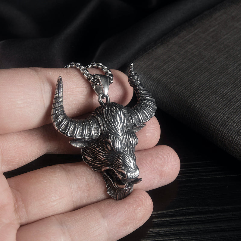 Ti-SPIRIT Bull's Head Necklace Silver Stainless Pendant with Chain Amulet